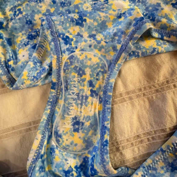 Kulani Kinis Vintage V Full Coverage Bikini Bottom - Love Story - Picture 4 of 5